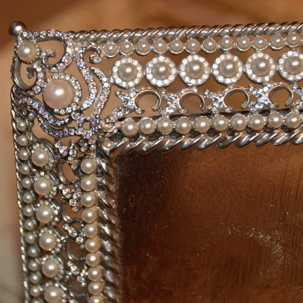 RARE JAY STRONGWATER JAYS 1ST PATRICIA DUCHESS SILVER CRYSTAL PEARL ENAMEL FRAME